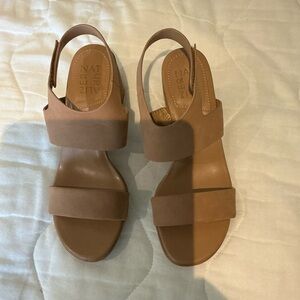 Naturalizer Women's Brown Sandals